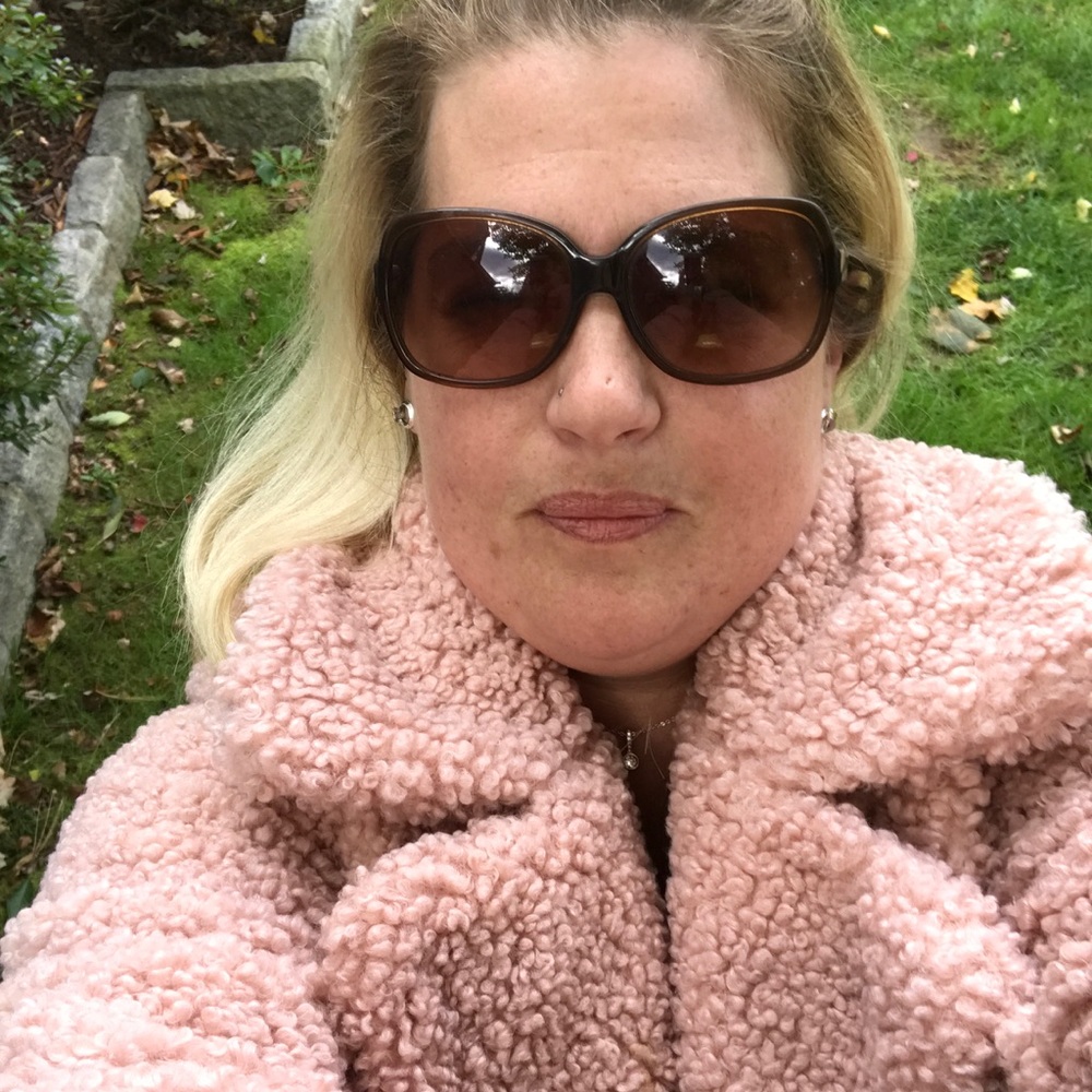 Meet your Posher, Susan